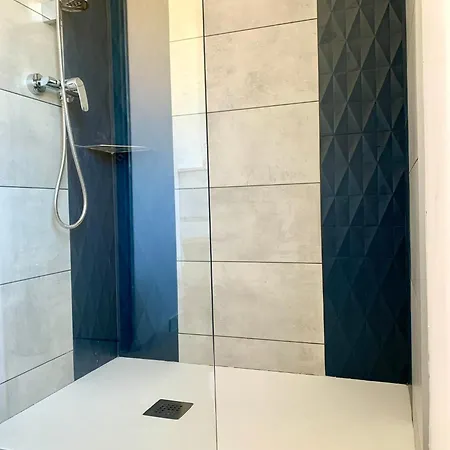 3 Etoiles Pietra Gemina - De Vacances, Au Calme, Avec Piscine Calenzana