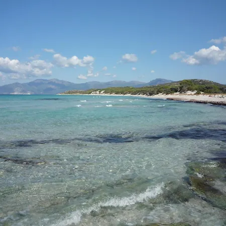 Résidence 3 étoiles Pietra Gemina - De Vacances, Au Calme, Avec Piscine Calenzana