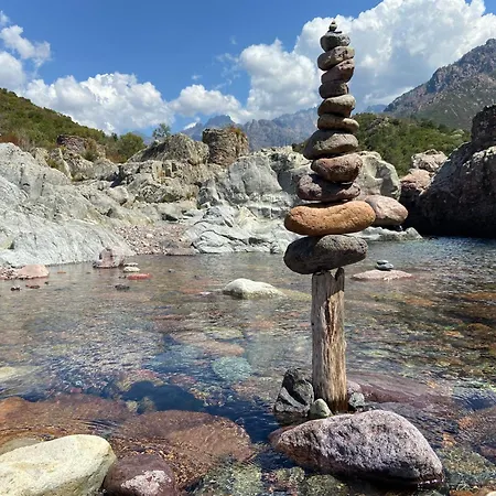 Résidence 3 étoiles Pietra Gemina - De Vacances, Au Calme, Avec Piscine