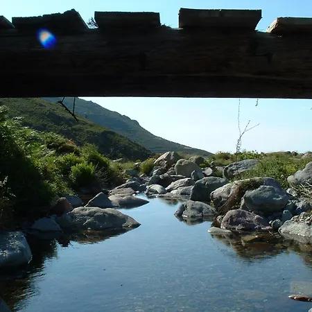 3 Etoiles Pietra Gemina - De Vacances, Au Calme, Avec Piscine Lägenhet
