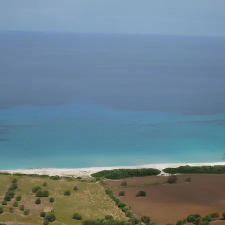 Résidence 3 étoiles Pietra Gemina - De Vacances, Au Calme, Avec Piscine * Calenzana